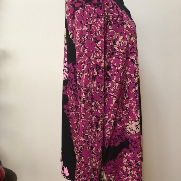 Dana Buchman long or 3/4 sleeve button down floral shirt‎ - Picture 2 of 13